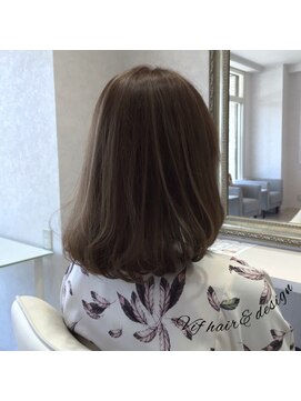ヴィフ ヘアアンドデザイン(Vif hair&design) アプリエカラーでブルーアッシュとデザインカラー