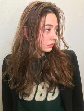 ステア メゾン(stir maison) 透き通る大人可愛いロングヘア☆MAKOTO