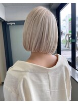 リーフェ バイアルティナ(Rife by artina)&nbsp;ロブヘア×パールホワイト×ボブショート×ホワイトミルクティー