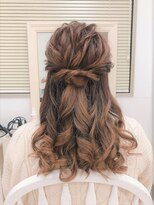 リサ 恵比寿(risa.)&nbsp;ねじりのハーフアップ