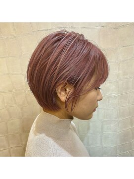 ヘアーラウンジルシェル(HAIR LOUNGE Le ciel) ペールピンクショートボブ
