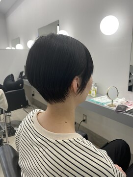 メノウ(menouH) ショート