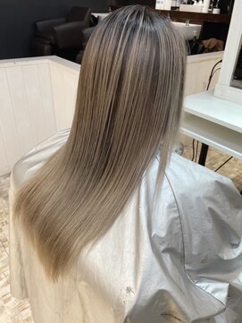 ノイズ オオサカ(NOISM) ハイライトカラー バレイヤージュ