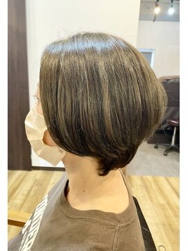 ラシクベル(Lashiku Belle) ショートボブ