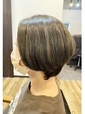 ショートボブ