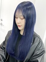 ウィコ 新宿(WICO)&nbsp;ブルーカラー[新宿駅グレーベージュ/レイヤーロング/黒髪]