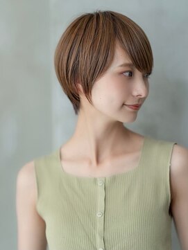 イオ 本厚木(io) 大人かわいいショートヘア似合わせカットイメチェン小顔
