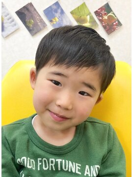 黄ぐまくん美容室 キッズカット お子様カット