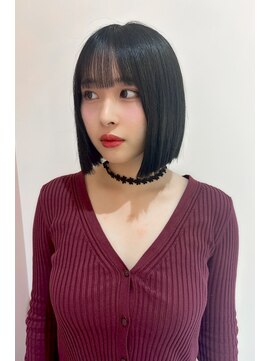 ニューヨークニューヨーク 阪急高槻店(NYNY) 韓国ぷつっとタッセルボブカットタンバルモリネビージュmomoヘア