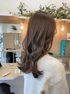エイトヘアー(8 HAIR) ブリーチなしベージュ