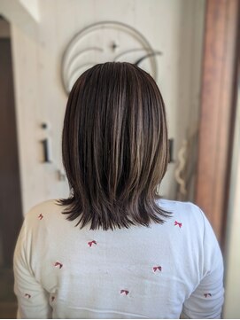 イコウヘアデザイン(icou hair design) くすみカラーハイライト×レイヤー
