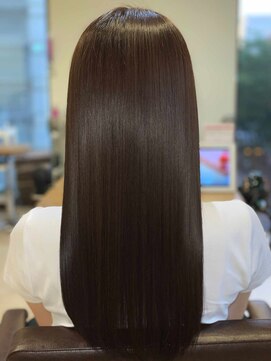 ボタニウム バイ アールサロン(BOTANIUM by RrSALON) 20代30代40代必見 本物 髪質改善RrSALON HYDRO XEトリートメント