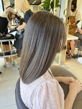 フィッツ(Fits) ツヤサラヘアー