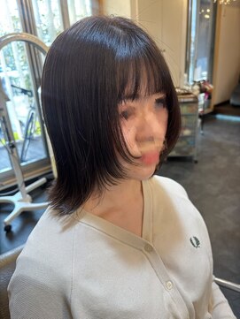 ファインヘアー(Fine Hair) 外ハネボブ顔周りレイヤー