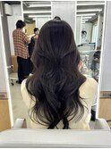 レイヤーカット×ダークグレージュカラー