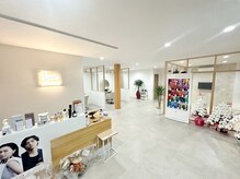 ラニ(Lani)の雰囲気（3月OPEN！明るい光が差し込む店内で、心弾むひとときを。）