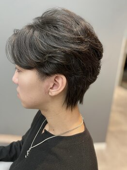 ファクト(FACT SPA)の写真/お仕事終わりにも通いやすい！お仕事とプライベートどちらも楽しめるスタイルをご提案◎