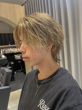 レボ 片町店(Revo) センターパートウルフ×ブラウンメッシュ