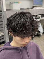 ノイセルヘアー(Noisyle Men's hair) リバースセンターパート/ニュアンスパーマ/ダウンバング/MEN'S◎