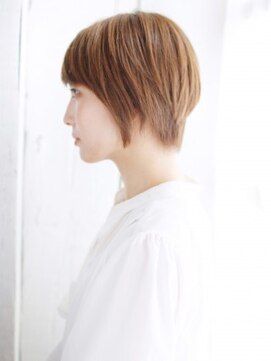 ナル 白山神社参道通り店(nalu) 大人可愛いショートボブスタイル