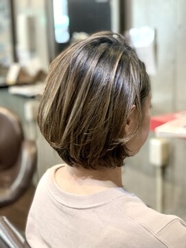 1+ アンプリュス(Unplus) エアータッチバレイヤージュセピアベージュ/市川/市川駅北口/