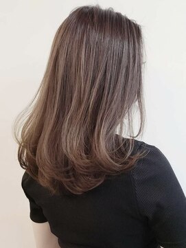 フォンズ(FONS) ベージュカラー フォギーベージュ 大人ワンカール 20代 30代