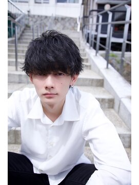 ゴールドシブヤ(GOALD SHIBUYA) 束感 2ブロック ショートネープ 黒髪 ショート