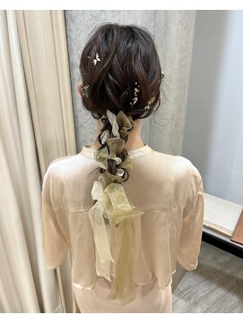 シェリ(Cheri) リボン編みおろしアレンジ