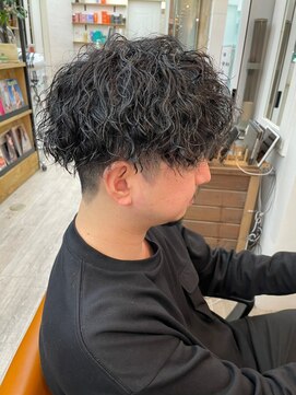 ネウィサリュー 立川(newi saLyu) 爽やかツーブロック/波巻きパーマ