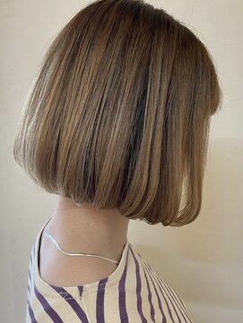 フェール(faire) ハイトーンボブ