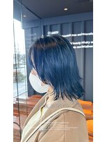 コルバース(COL BIRTH)&nbsp;レイヤーボブ　ネイビーブルー