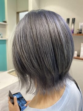 アース オーセンティック 松山銀天街店(EARTH Autentic) シルバーアッシュ