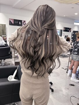 キング 枚方店(K!ng) 縮毛矯正髪質改善ハイライトレイヤーカット枚方美容室エクステ