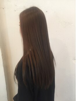 ヘアサロンライラックの写真/お客様の髪の状態をしっかり見極め、自宅でのケアもアドバイス。髪のお悩みご相談下さい◎