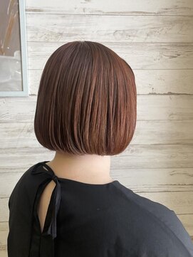 エム インターナショナル 白岡 キュート(EMU international CUTE) 大人可愛い!ツヤ感ボブ