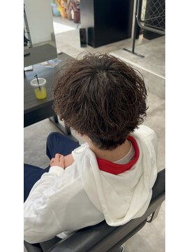 ジェントル(GENTLE) 大きめ波巻きパーマ