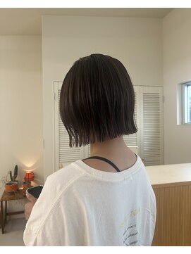 カーサ ヒル コヌン(casa hiru konun) ぷつんとボブ