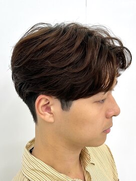 ランディ(RANDY) センターパート/ブラウンカラー