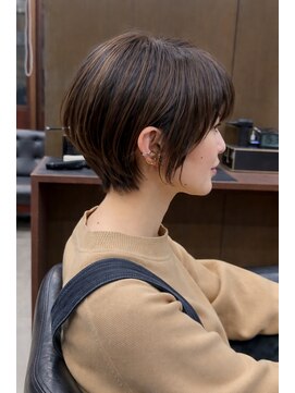 ランルコネ(ran rukone) ワンカラーで作るシャドールーツお店ショート髪質改善