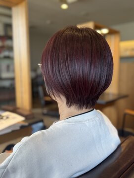 ティア ヘアデザイン(Theia hair design) ショート　× 深みレッド