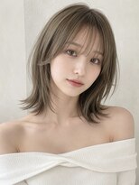 ベル 新宿(Belle)&nbsp;レイヤーウルフ/くびれミディアム/ミルクティーベージュ/艶髪