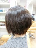 大人かわいいショートボブ