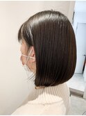 耳かけワンレングスボブ