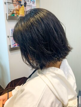 クラッチバイシオンアグリゲイト(CLUTCH by Zi-on aggregate) ミニボブばっさりカット/タッセルボブ◎