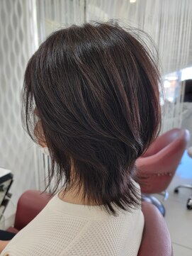 クオリス 赤塚店(QUALIS) 20代30代40代シアーピンク透明感くびれボブ外ハネ乾かすだけ