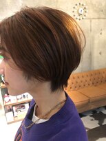 ヘアーアンドメイク ファット(Hair&Make PHAT) オレンジハイライトコンパクト丸みショート30代40代