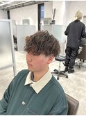 前下がり刈り上げツイスパマッシュ