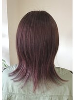 エム クゥール m.coeur ナチュラルセミロング