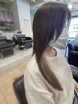 リー 甲子園(Lee)&nbsp;アッシュグレージュのインナーカラー