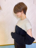 ロンド ストラーダ 心斎橋(Lond strada)&nbsp;ショート×ハイライト白髪ぼかし×マチルダボブ[心斎橋]